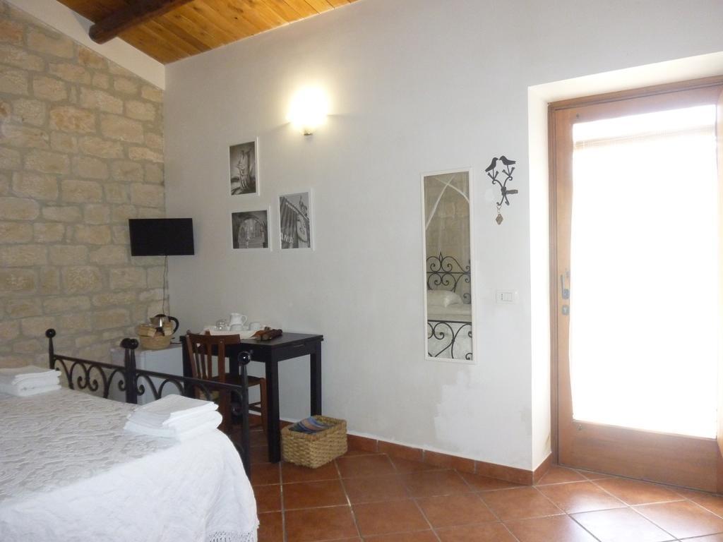 Liola Guest House Modica Exterior photo